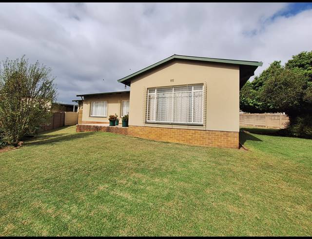 3 BEDROOM HOUSE FOR SALE IN HEIDELBERG EXT 5